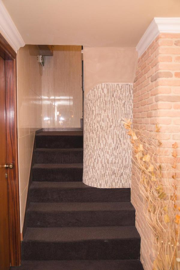 Il Castello Di Perano Hotel Luaran gambar